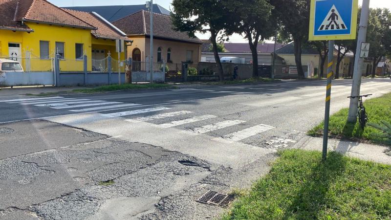 Hétfőn kezdetét veszi a munka Zalában, ahol egy különösen kihívást jelentő útburkolatot újítanak fel – mind szó szerint, mind pedig átvitt értelemben.