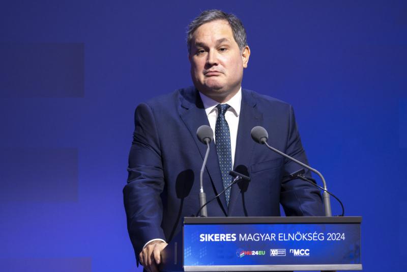 Jelentős űr keletkezne a költségvetés tervezésében, amennyiben az állami vállalatok nem teljesítenék a 400 milliárdos befizetésüket az államkincstárba.
