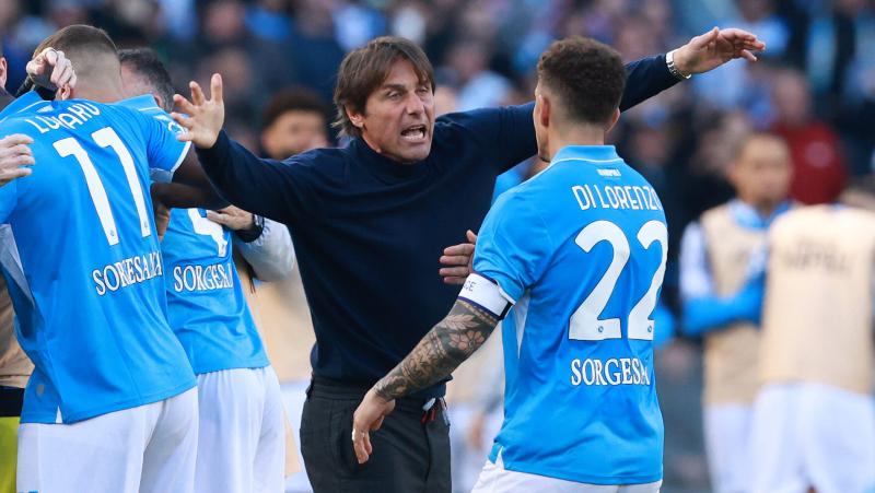 A Napoli egy különleges megemlékezéssel tisztelgett fiatalon elhunyt szurkolója előtt, aki igazi oroszlánként harcolt a csapatáért.