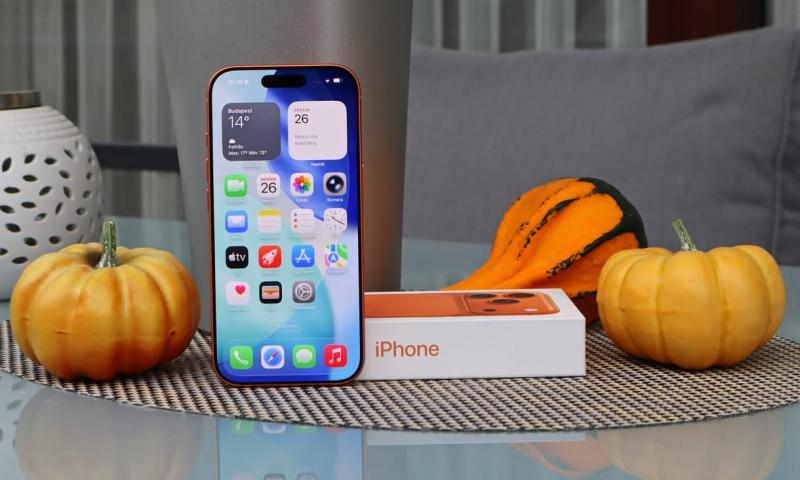 Az iPhone 17 iránti kereslet messze meghaladta az Apple legmerészebb előrejelzéseit, a vásárlók lelkesedése pedig szinte felrobbantotta a piaci várakozásokat.