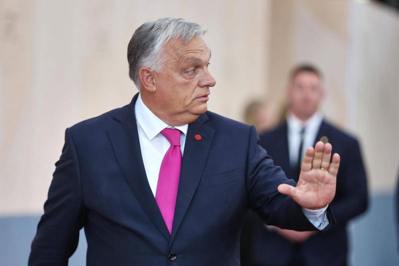 Dopeman újabb megdöbbentő leleplező videót osztott meg, amelyben Orbán Viktorról rántja le a leplet.